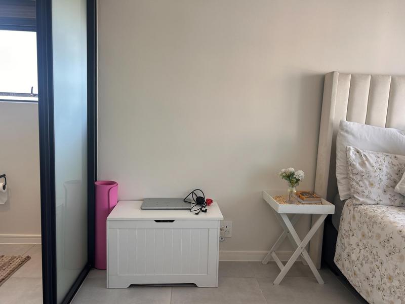 To Let 1 Bedroom Property for Rent in Sandown Western Cape
